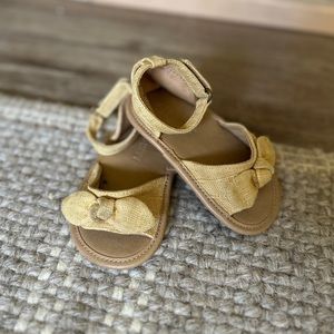 Linen-Style Bow-Tie Sandals for Baby